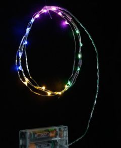 Batteridrevet Lysslynge med 20 Flerfarget LED Lysdeoder - Innendørsbruk 2 meter