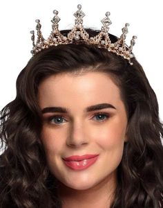 Gullfarget Elizabeth Tiara Metal med Perler og Stener 